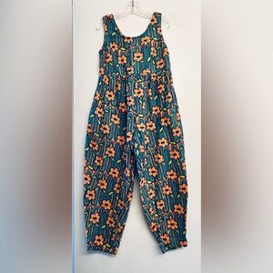 Lucy and Yak Floral Retro 70's
Print Organic Cotton Bowie
Jumpsuit size 8 🔥
